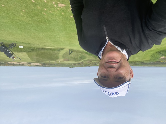 Postage stamp tee at Royal Troon