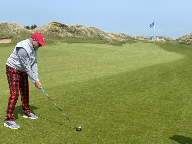 Approach shot to 18th Trump Aberdeen