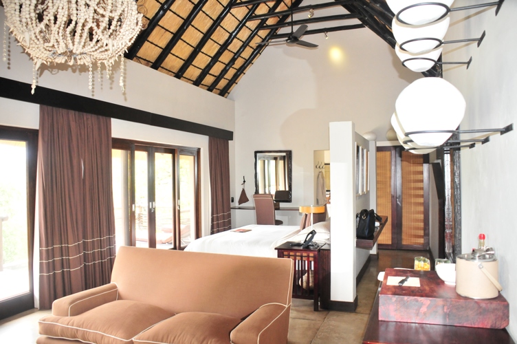 My room at Phinda Mountain Lodge before renovation