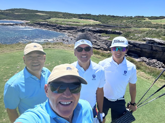 Hosting friends from HKGC - 6th tee